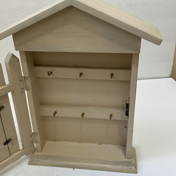 NEW WITH TAG VINTAGE HOME‎ INTERIORS PICKET FENCE KEY HOLDER - Picture 5 of 6